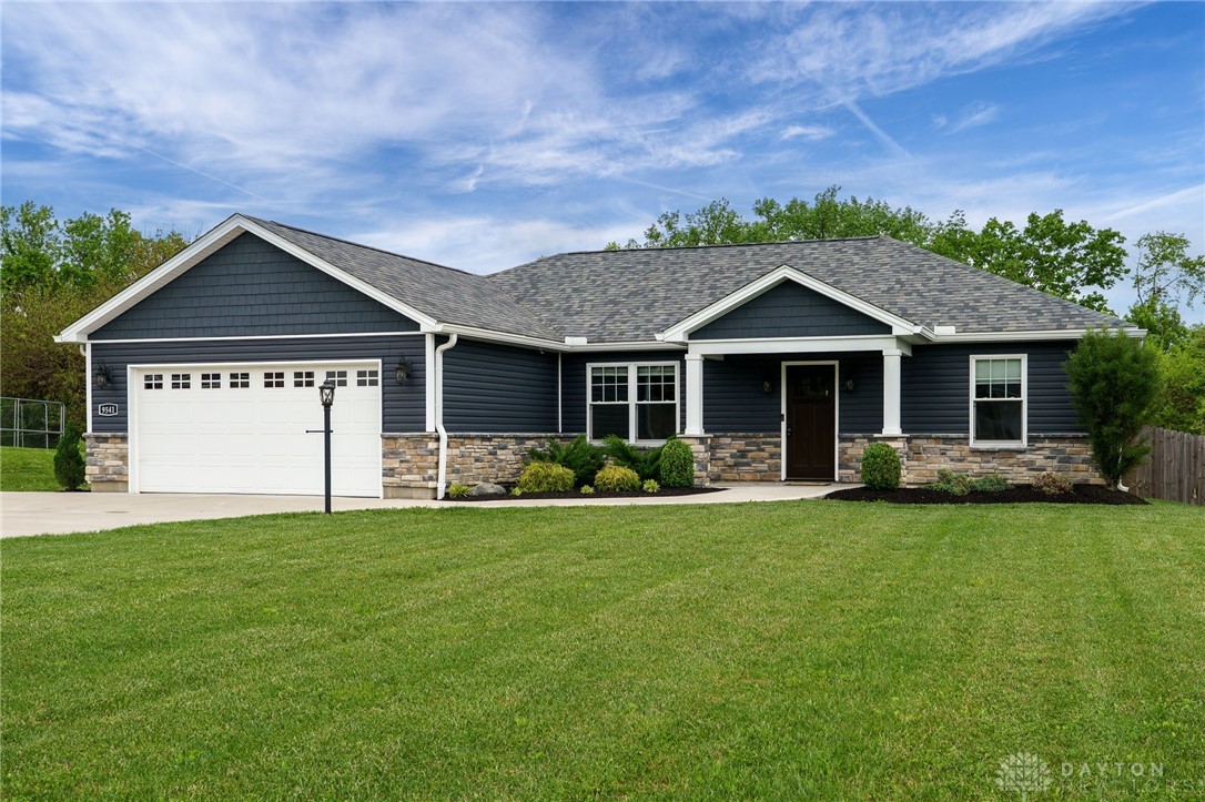9541 William Francis Drive, Franklin, Ohio image 2