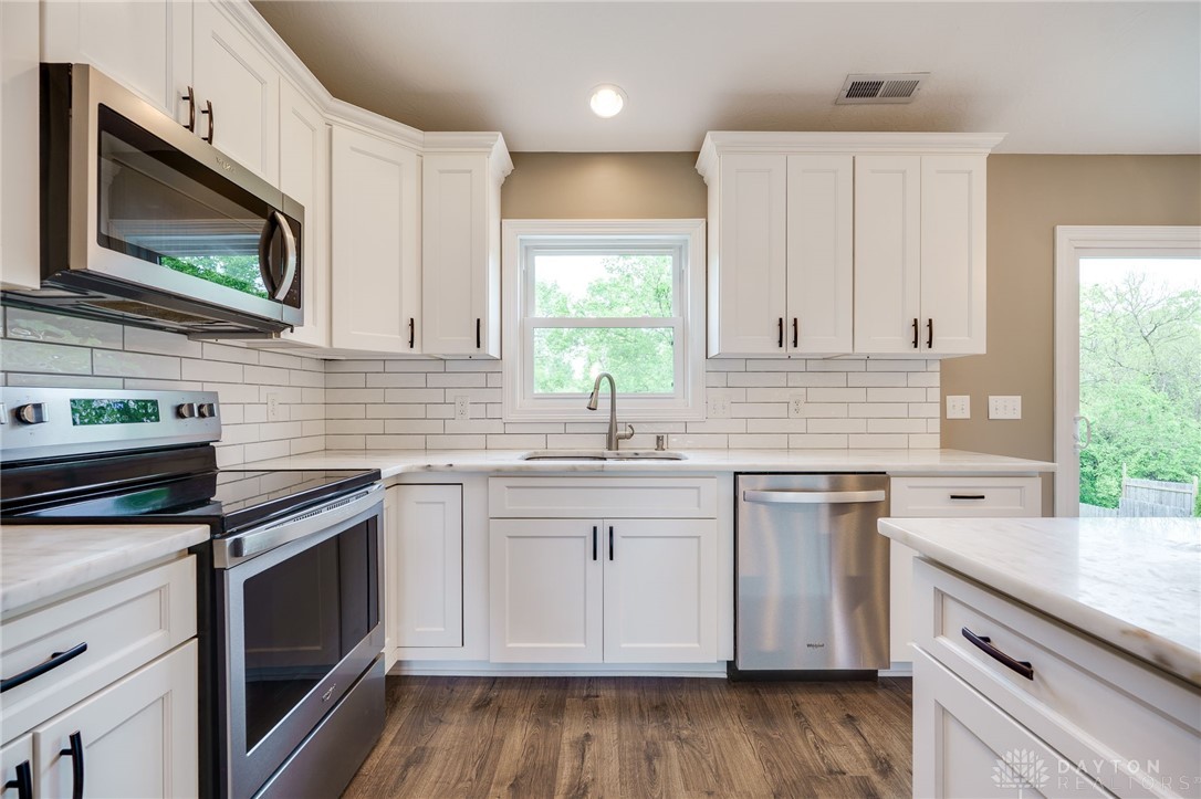 9541 William Francis Drive, Franklin, Ohio image 13