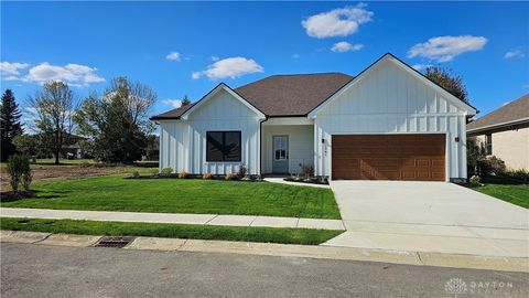 Photo of 1481 Lantern Lane, Troy, OH 45373 (MLS # 939784)