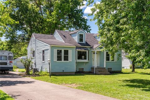 Homes For Sale - 945 S Linden Avenue<br/> Miamisburg, OH 45342