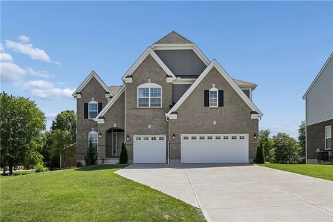 Photo of 8201 Stone Drive, West Chester Twp, OH 45241 (MLS # 961483)
