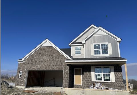 Photo of 18 Glasgow Street #29, Springboro, OH 45066 (MLS # 949092)