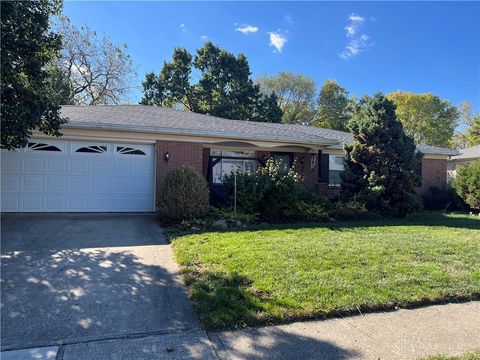 Photo of 1062 Brindlestone Drive, Vandalia, OH 45377 (MLS # 946604) Photo of 1062 Brindlestone Drive, Vandalia, OH 45377 (MLS # 946604)