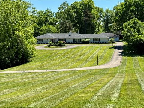 Photo of 6730 Bennett Road, Anderson Twp, OH 45230 (MLS # 958560)