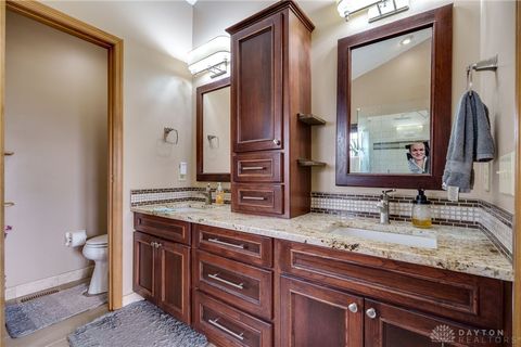 Tiny photo for 6322 Ring Neck Drive, Dayton, OH 45424 (MLS # 944363)