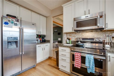 Tiny photo for 6322 Ring Neck Drive, Dayton, OH 45424 (MLS # 944363)