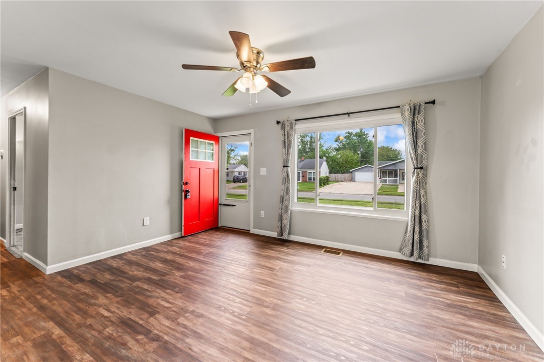 1896 Kylemore Drive, Xenia, Ohio image 9
