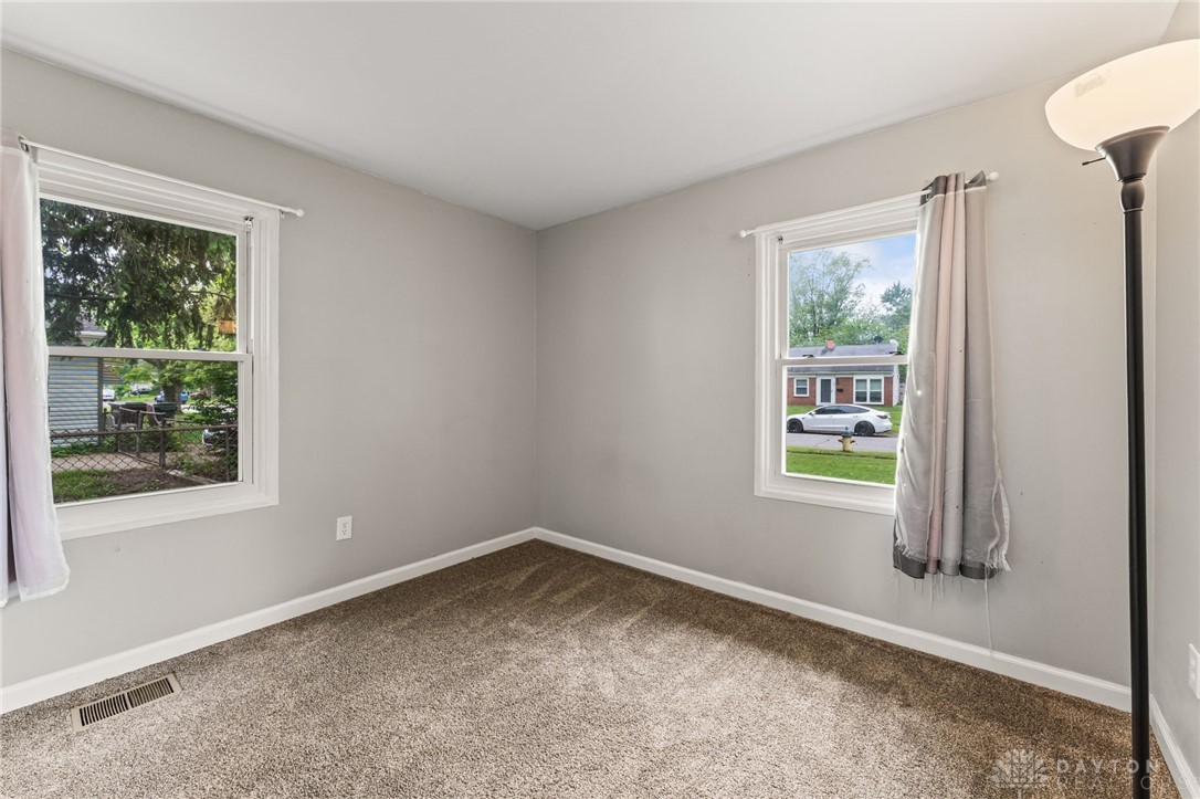1896 Kylemore Drive, Xenia, Ohio image 4