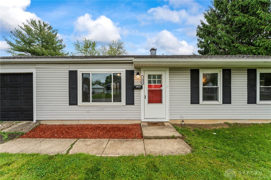 1896 Kylemore Drive, Xenia, Ohio image 7