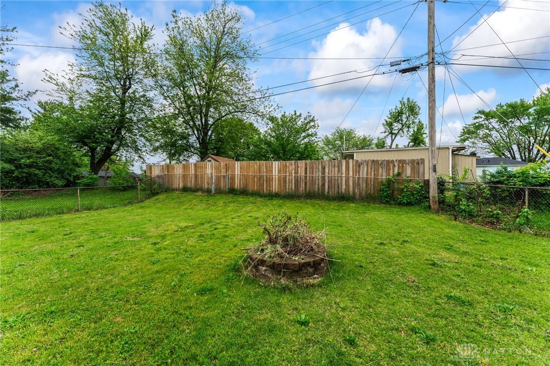 1896 Kylemore Drive, Xenia, Ohio image 30