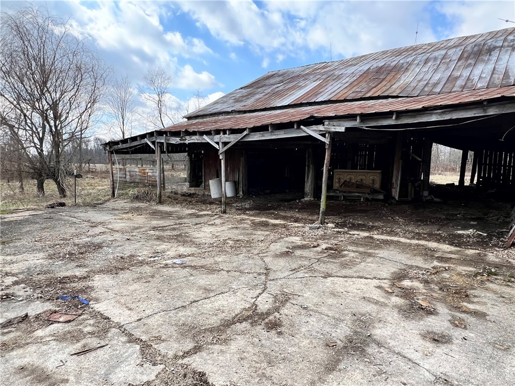 9707 Honey Run Rd, Russellville, Ohio image 27