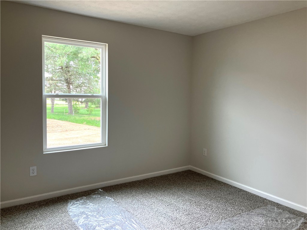121 Arlington Drive, Eaton, Ohio image 5