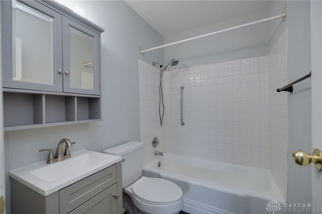 1115 Richard Drive, Xenia, Ohio image 16