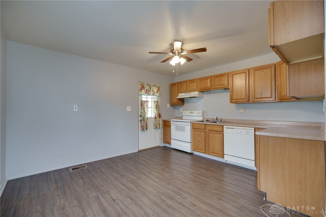 1115 Richard Drive, Xenia, Ohio image 10