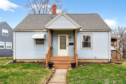 Photo of 630 Alexander Drive, Dayton, OH 45403 (MLS # 949607)