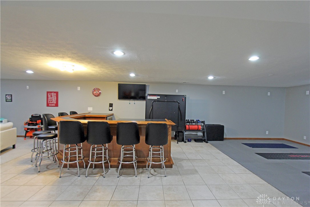 2455 Meadow Point Drive, Troy, Ohio image 25