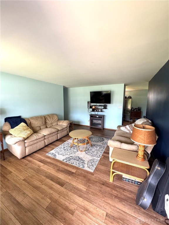1151 Londonderry Drive, Vandalia, Ohio image 2