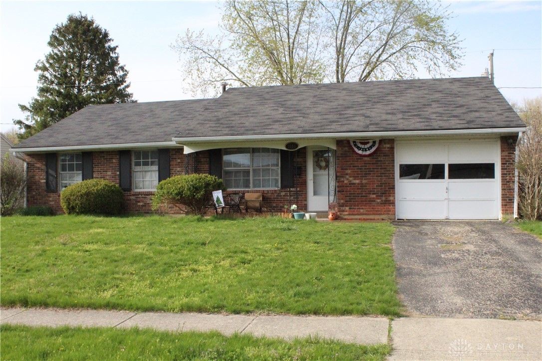 1151 Londonderry Drive, Vandalia, Ohio image 1