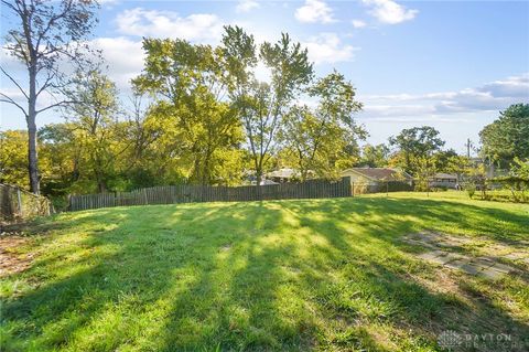 Tiny photo for 2680 Topeka Street, Cincinnati, OH 45231 (MLS # 946509)
