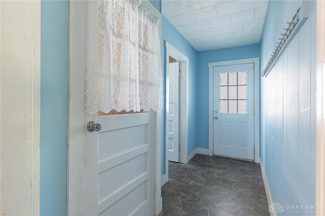 2032 Irwin Avenue, Springfield, Ohio image 16