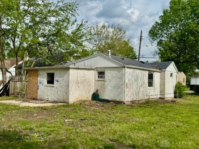 3357 Trail On Road, Moraine, Ohio image 3