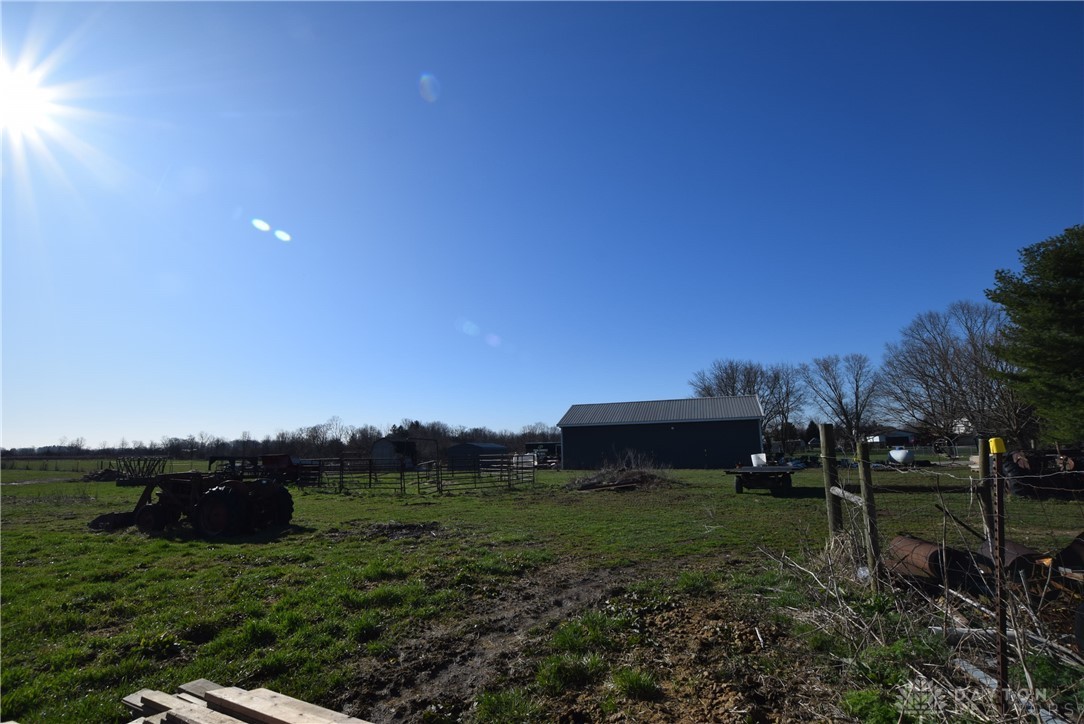 8535 S Flick Road, Tipp City, Ohio image 33