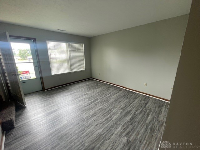 Miamisburg, Ohio 45342, United States, 8 Bedrooms Bedrooms, ,6 BathroomsBathrooms,Residential,Pending,151963