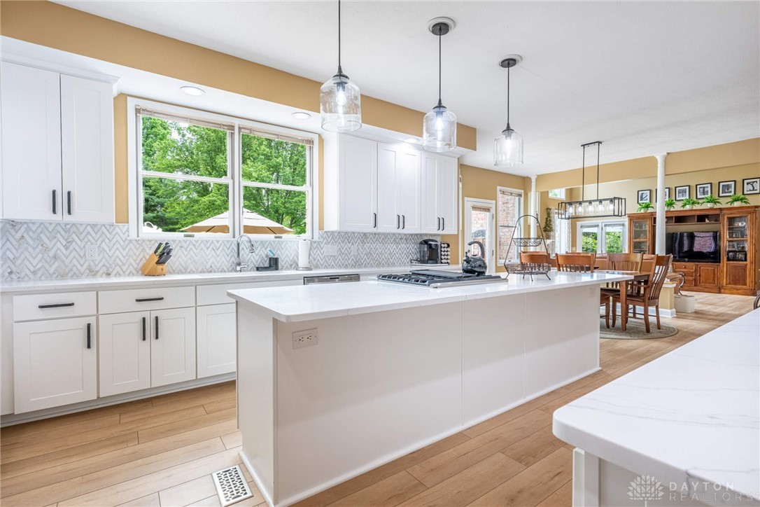 1370 Soaring Heights Drive, Dayton, Ohio image 33