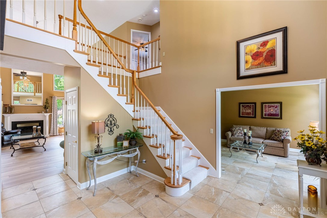 1370 Soaring Heights Drive, Dayton, Ohio image 20