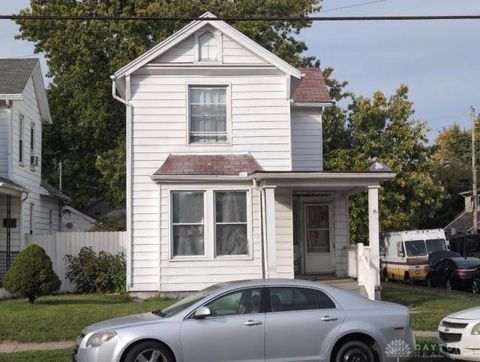 Photo of 1537 Xenia Avenue, Dayton, OH 45410 (MLS # 948728)