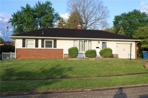 Photo of 337 Miles Avenue, Tipp City, OH 45371 (MLS # 957224)