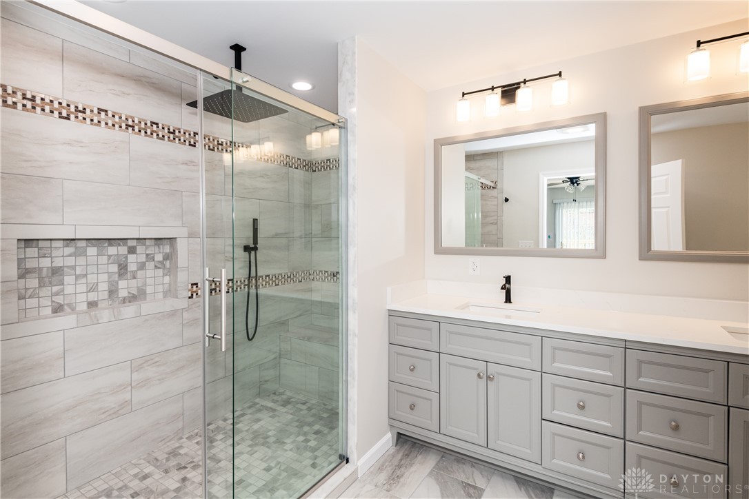 4079 Ken Klare Drive, Beavercreek, Ohio image 29