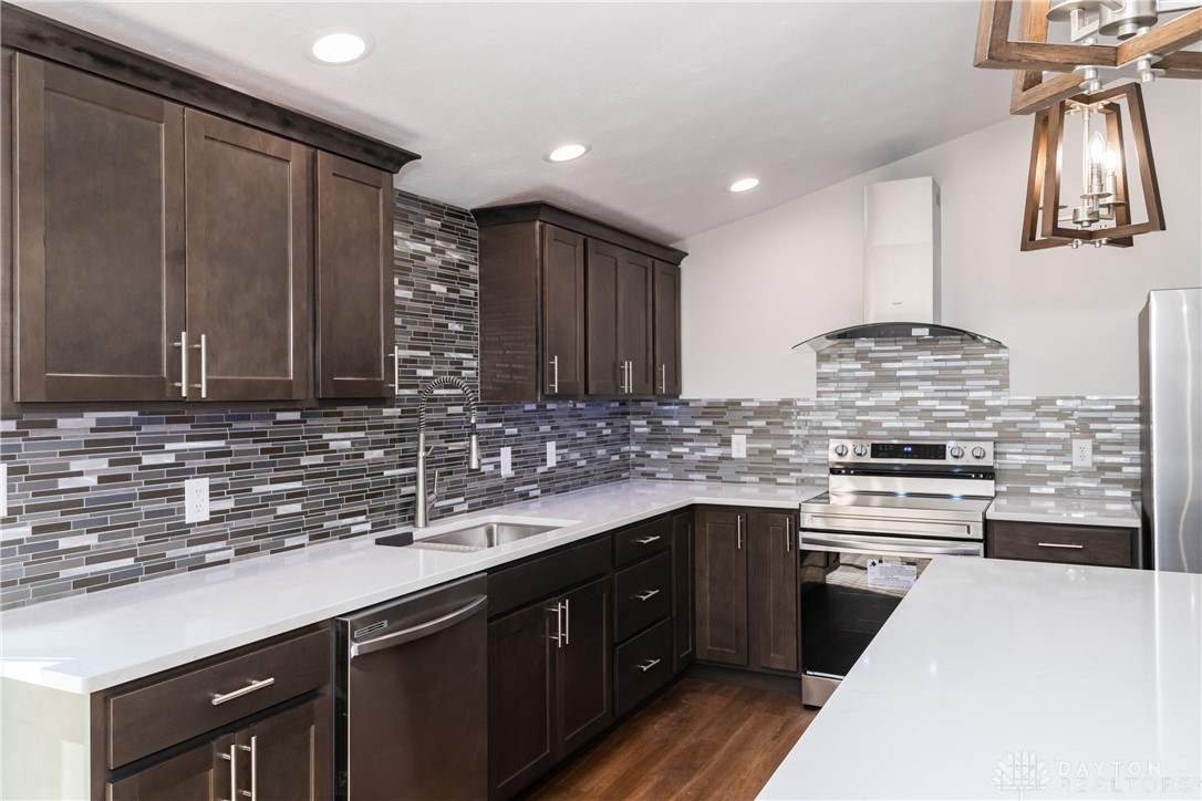 4079 Ken Klare Drive, Beavercreek, Ohio image 14