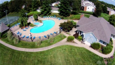 Tiny photo for 1400 Lake Pointe Way #4, Dayton, OH 45459 (MLS # 946587)