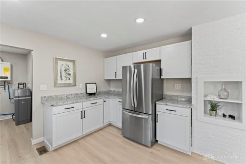 Tiny photo for 1010 Renown Road, Beavercreek, OH 45430 (MLS # 946139)