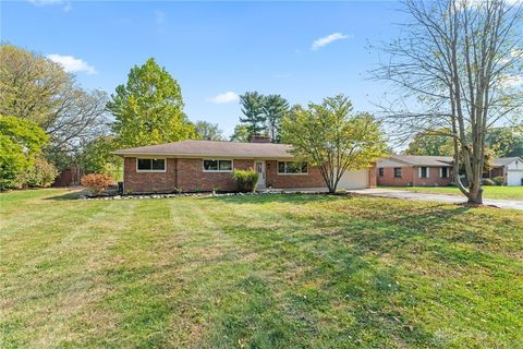 Tiny photo for 1010 Renown Road, Beavercreek, OH 45430 (MLS # 946139)