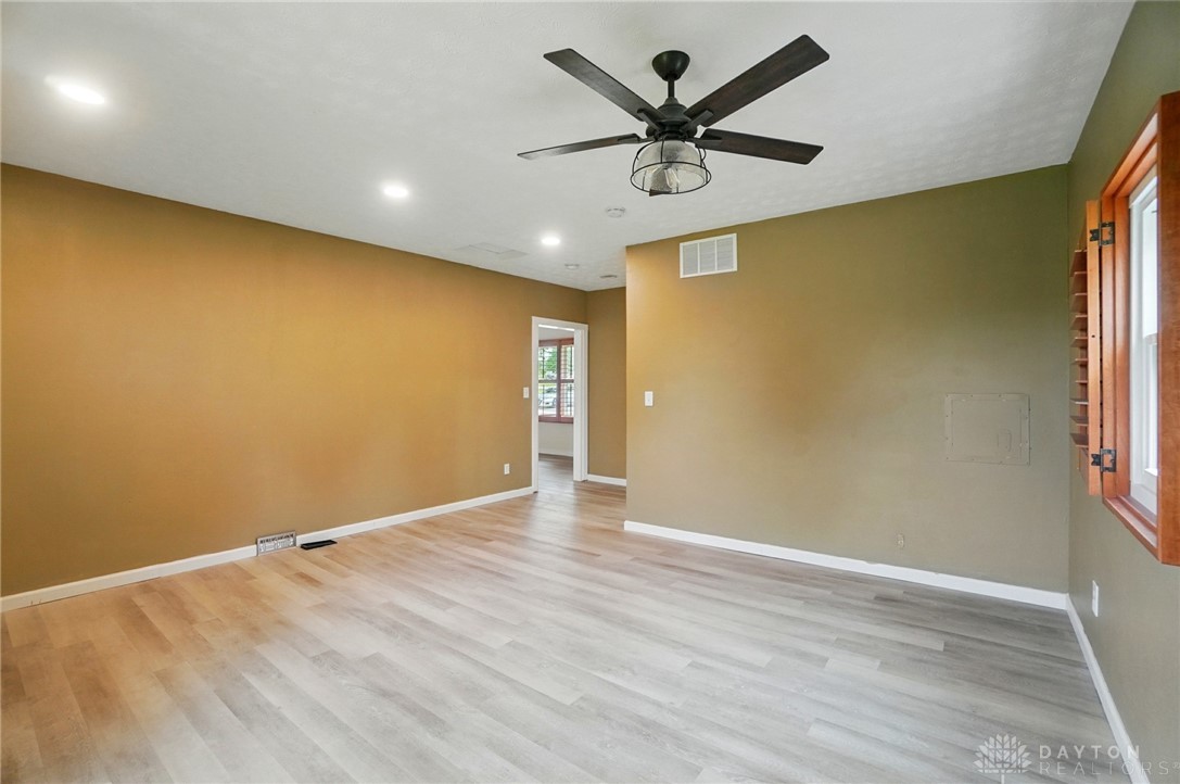 3682 Abbey Lane, Mechanicsburg, Ohio image 16