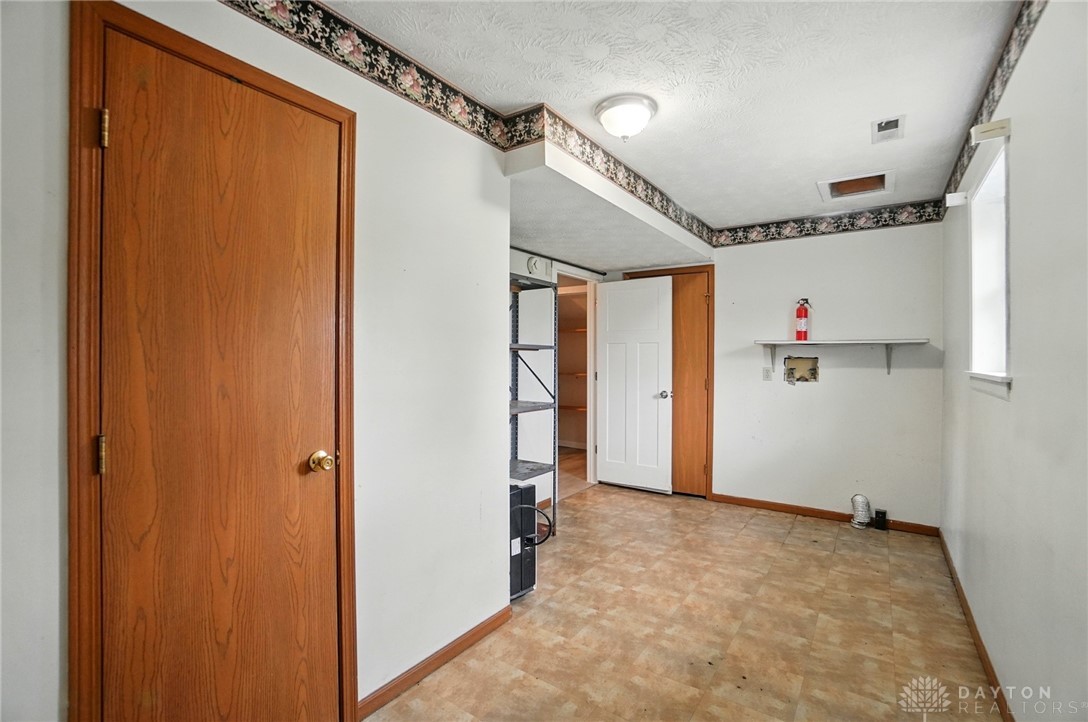3682 Abbey Lane, Mechanicsburg, Ohio image 38