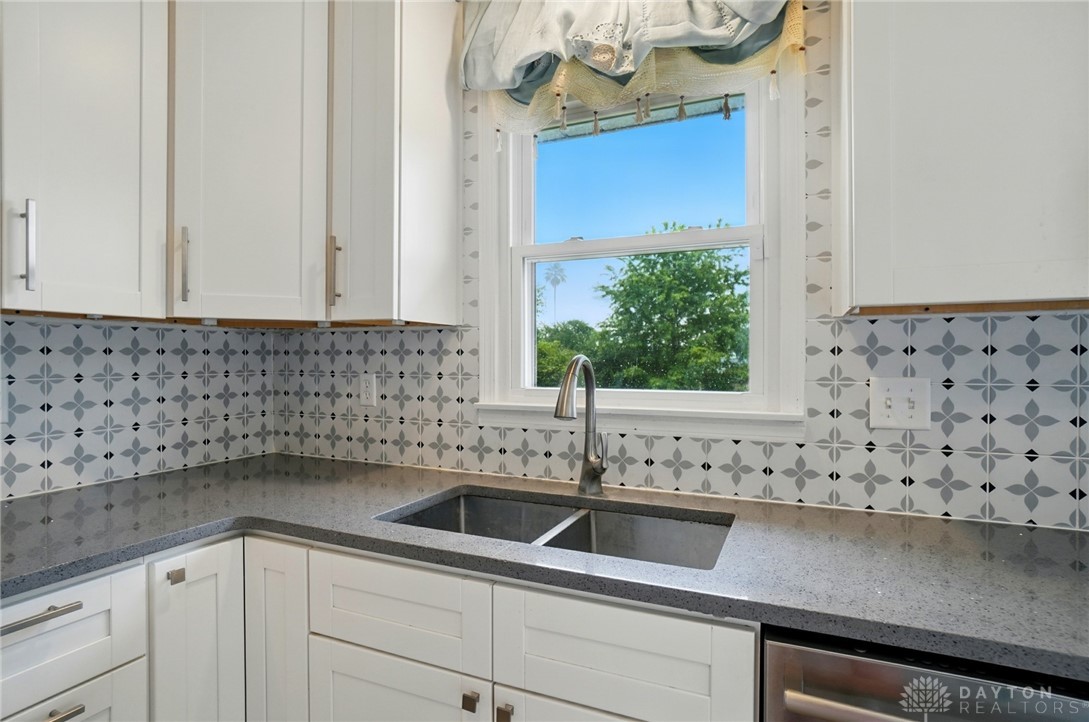 3682 Abbey Lane, Mechanicsburg, Ohio image 11