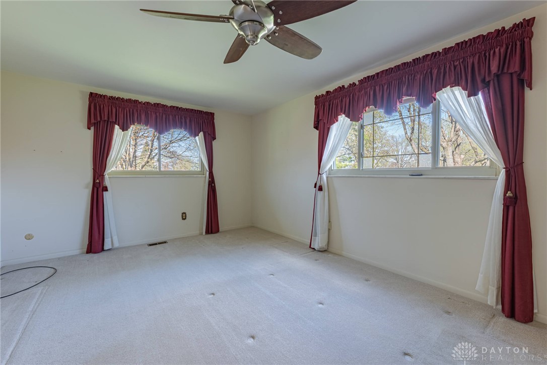 4632 Glenheath Drive, Dayton, Ohio image 23