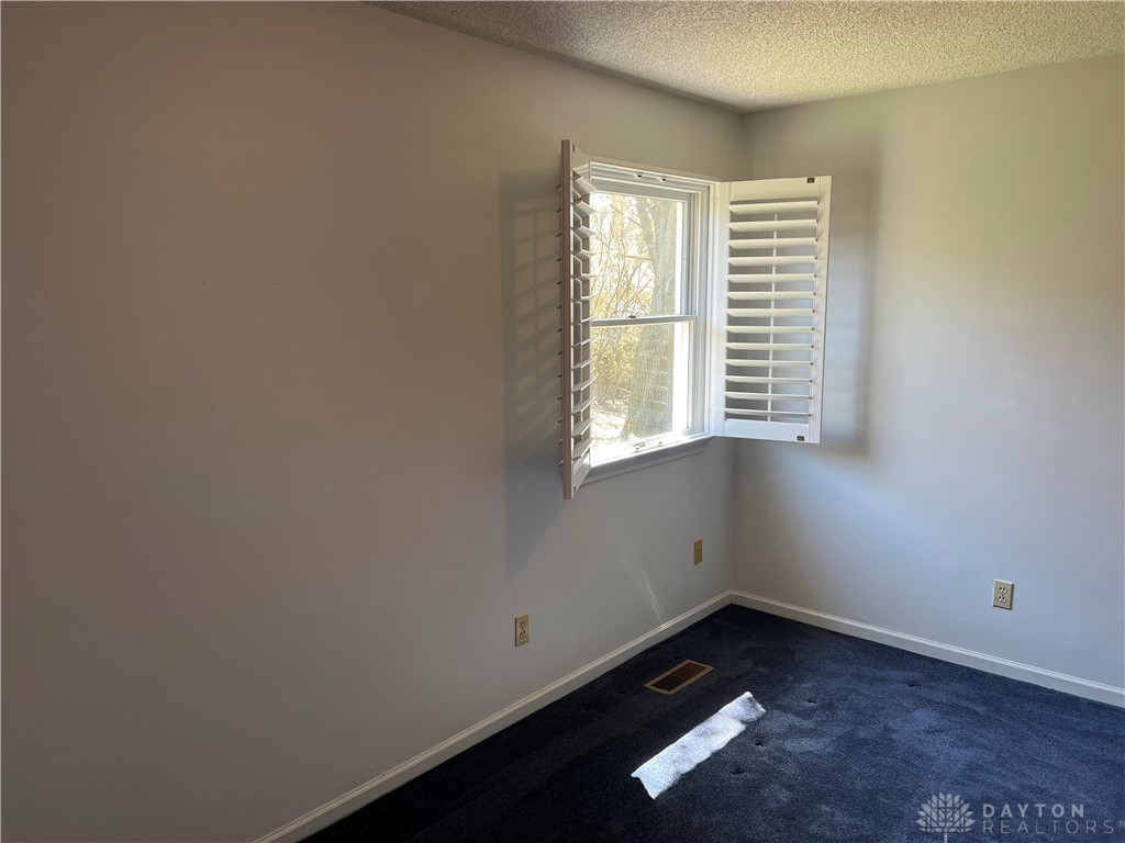 660 Thornburg Place, Tipp City, Ohio image 15