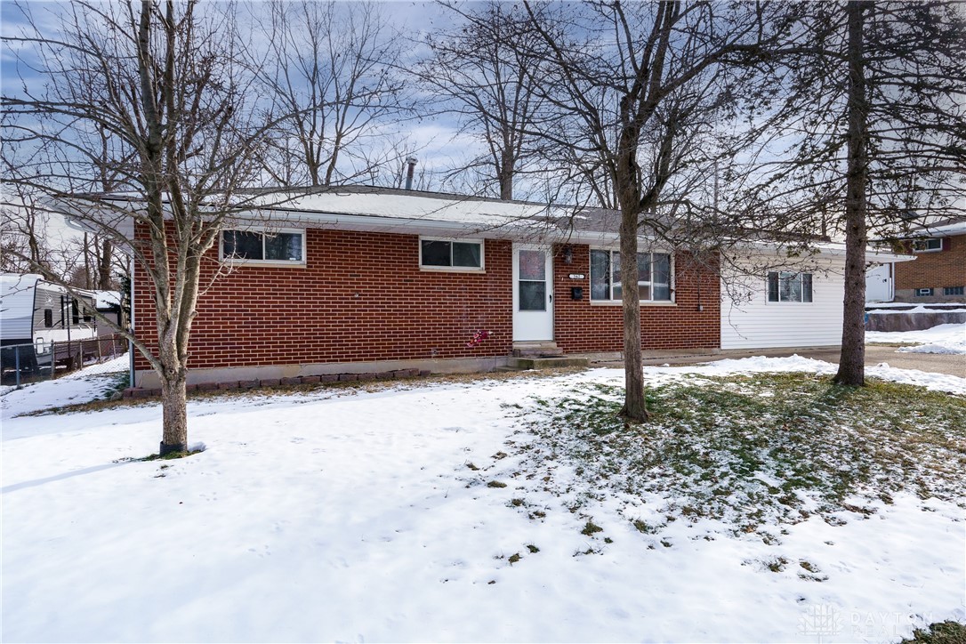 562 Torlage Drive, Dayton, Ohio image 3