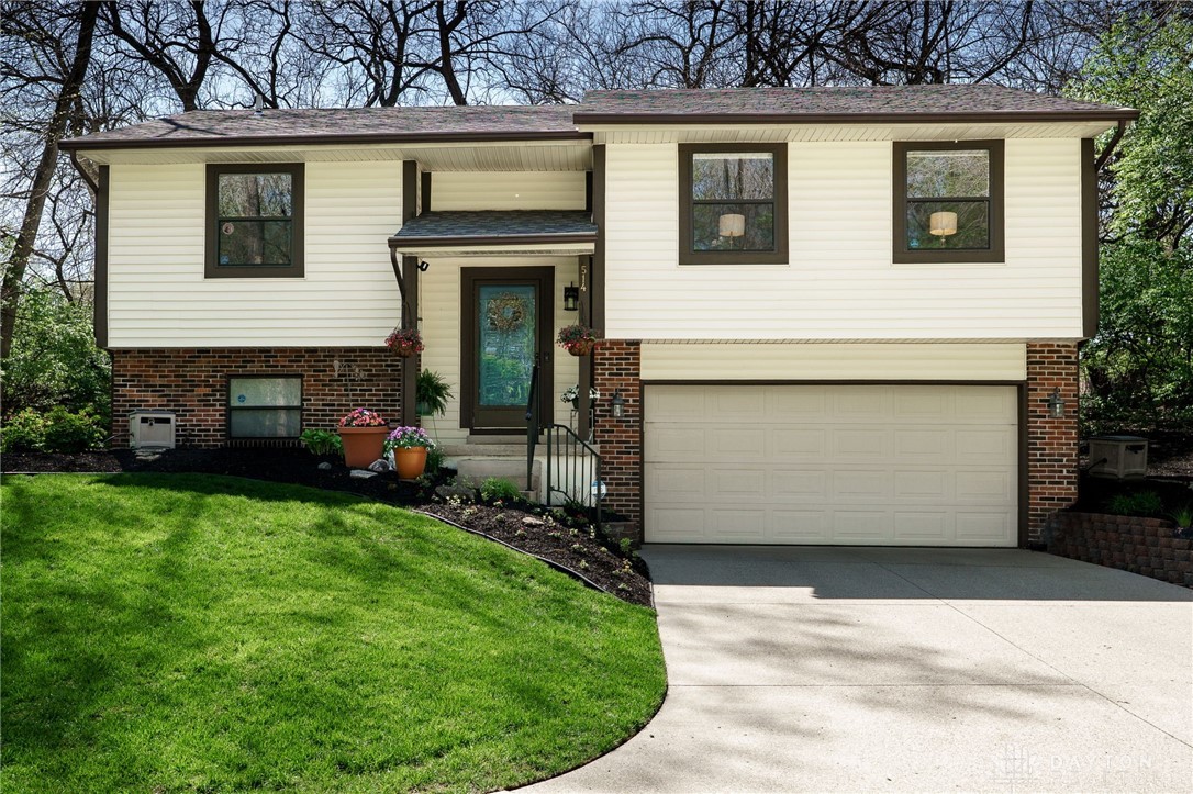 514 W Alkaline Springs Road, Vandalia, Ohio image 1