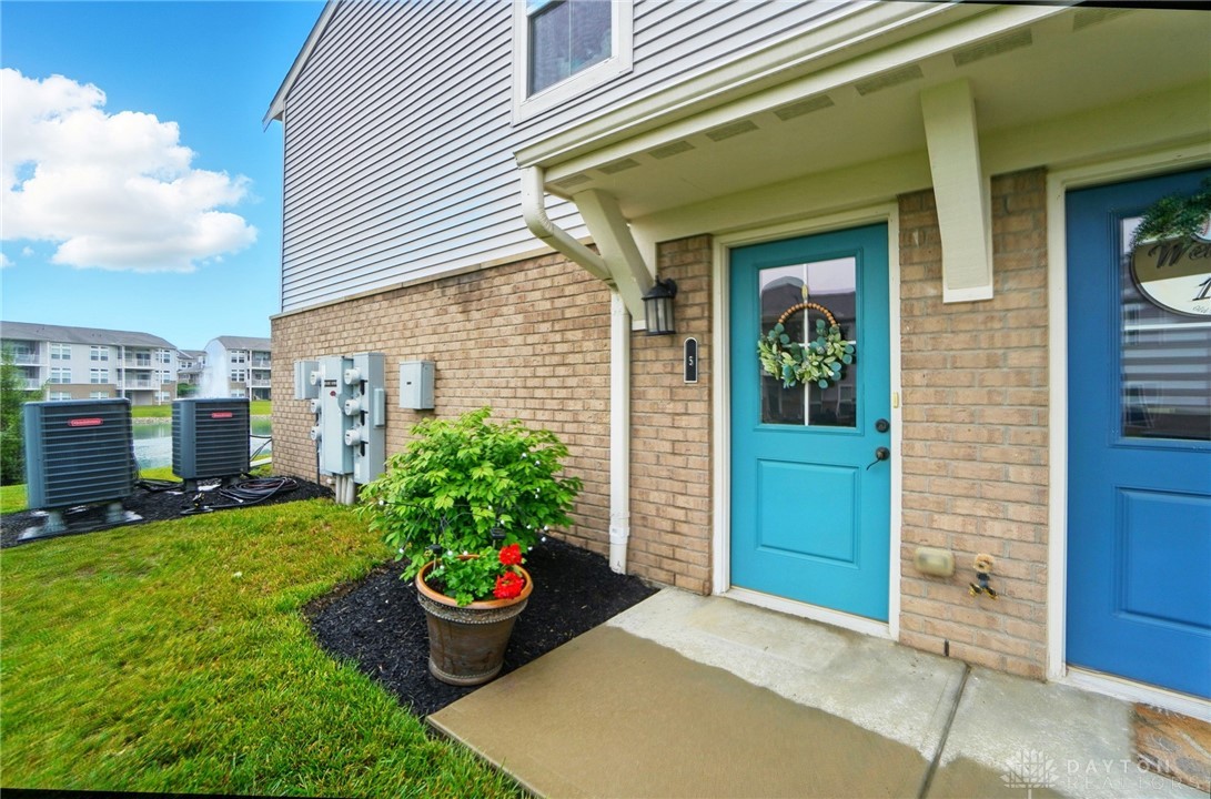 5 Old Pond Road, Springboro, Ohio image 3