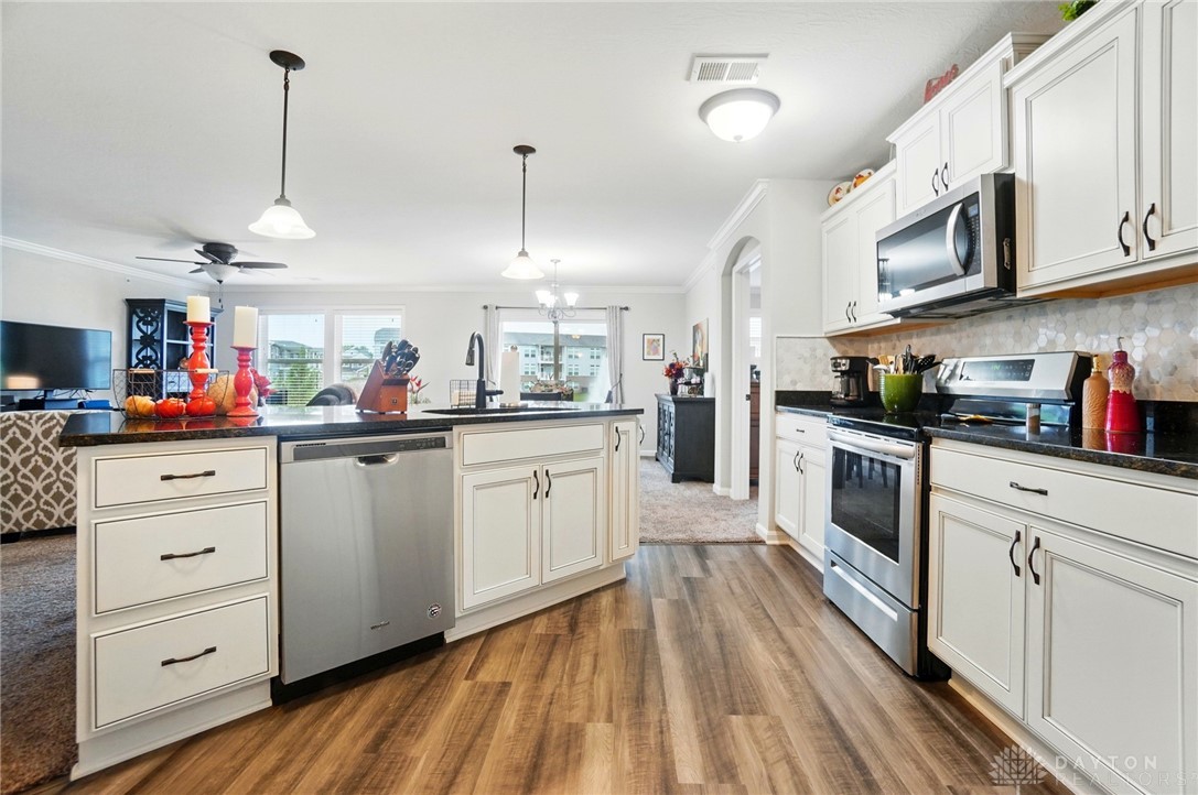 5 Old Pond Road, Springboro, Ohio image 14