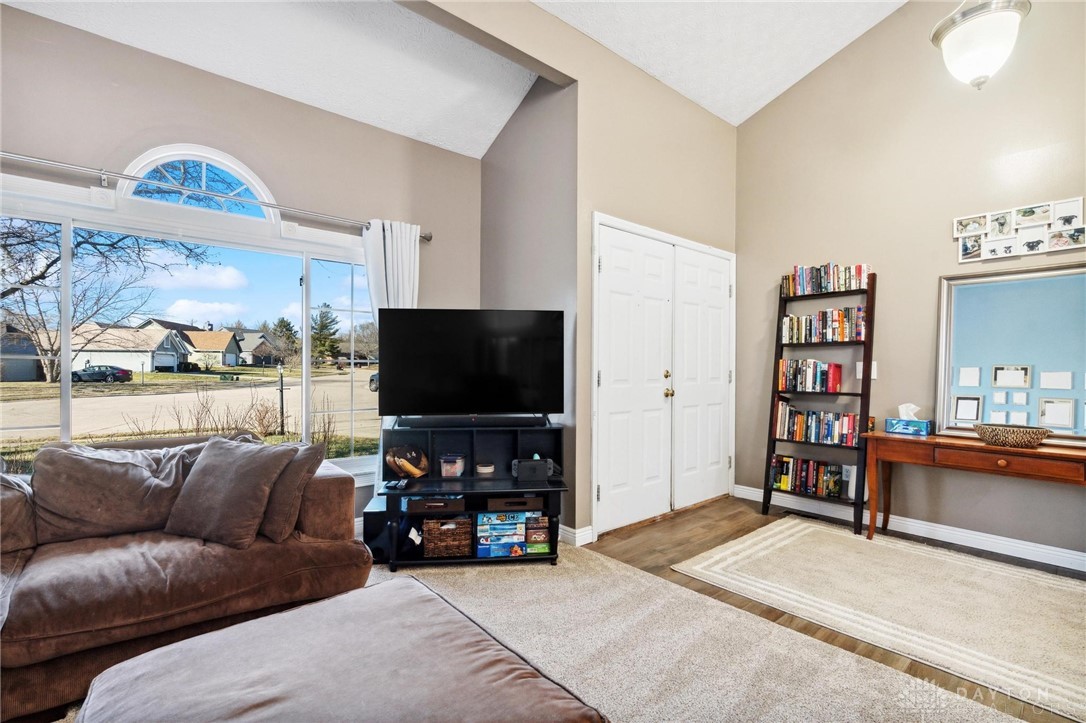 195 Fairfield Court, Springboro, Ohio image 11