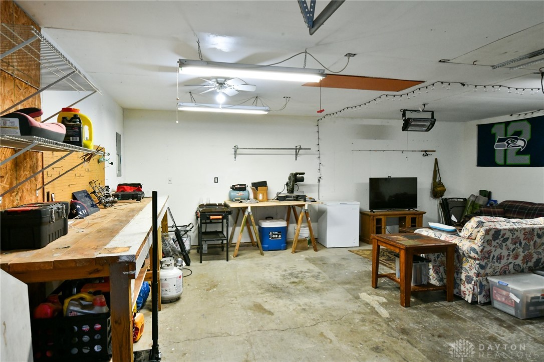 Dayton, Ohio 45449, United States, 3 Bedrooms Bedrooms, ,1 BathroomBathrooms,Residential,Pending,79075