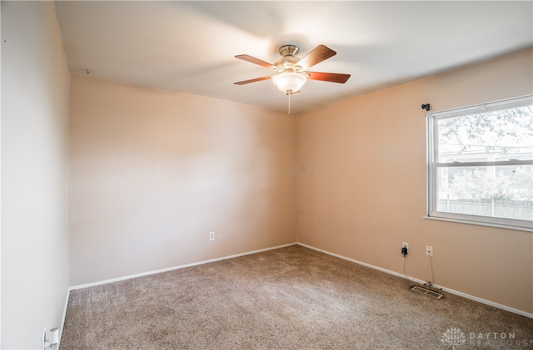 2006 Wimbledon Drive, Xenia, Ohio image 17