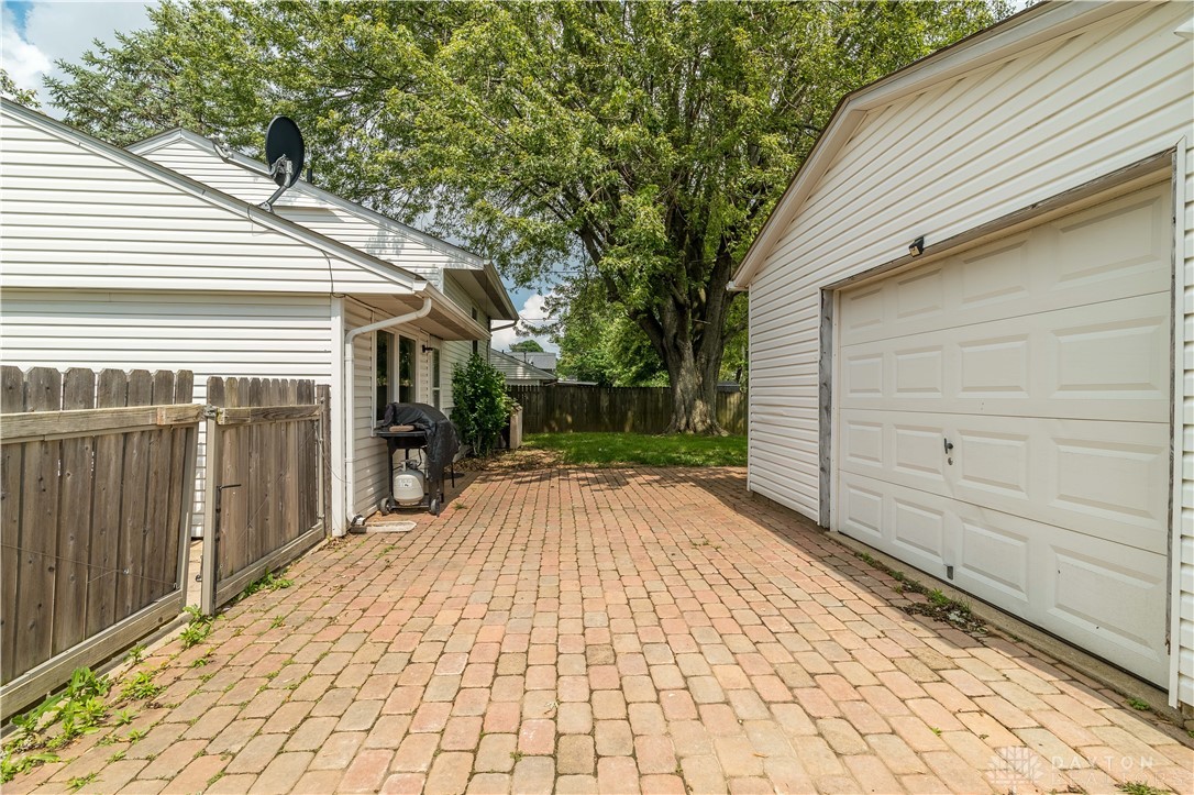 2006 Wimbledon Drive, Xenia, Ohio image 29