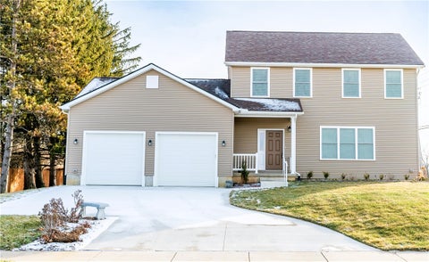 Homes For Sale - 4487 Straight Arrow Road<br/> Dayton, OH 45430